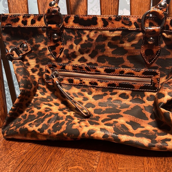 Guess leopard print bag in excellent condition - Picture 14 of 14